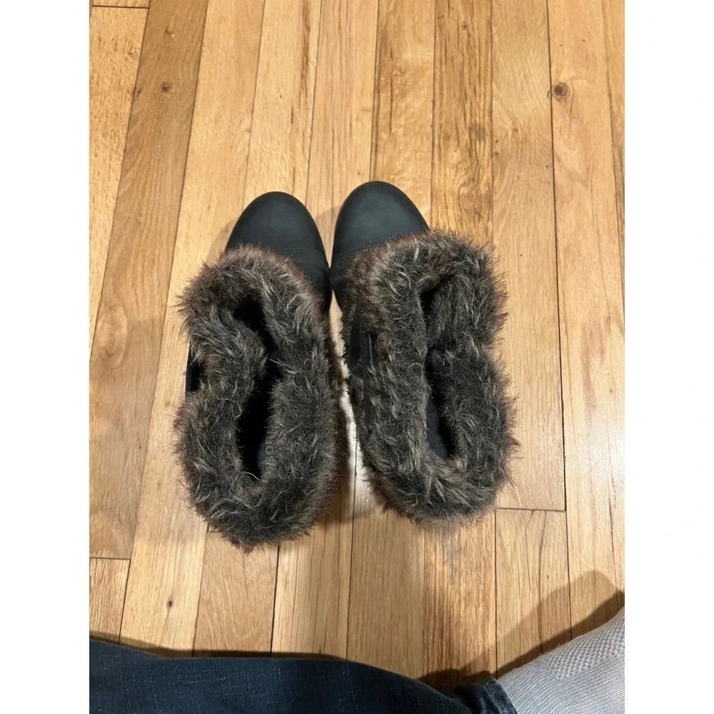 Sorel Joan of Arctic Wedge II Boots Black Leather Faux Fur Ankle Boot Excellent‎